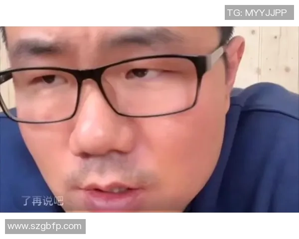 静雨畅谈足球明星背后的故事与荣耀瞬间